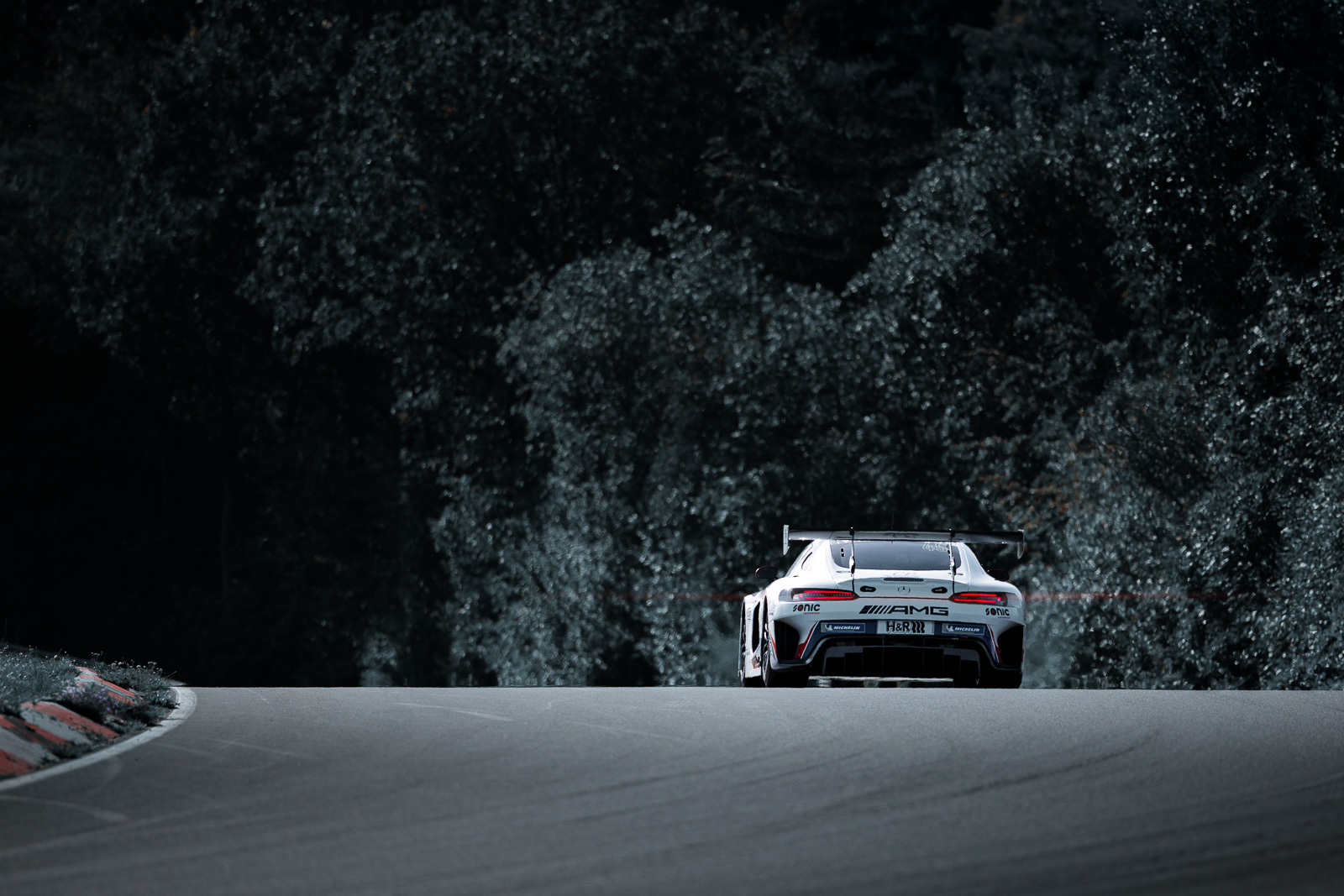 Ringknipser Nürburgring NLS9 23-02