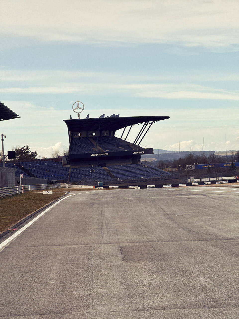 Chris | Ringknipser Handyfotos Nürburgring NLS 1 2025 Chris | Ringknipser Handyfotos Nürburgring NLS 1 2025