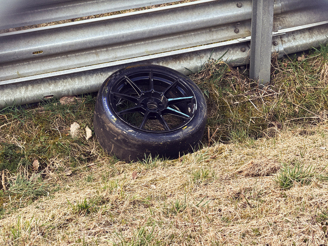 Chris | Ringknipser Handyfotos Nürburgring NLS 1 2025 Chris | Ringknipser Handyfotos Nürburgring NLS 1 2025