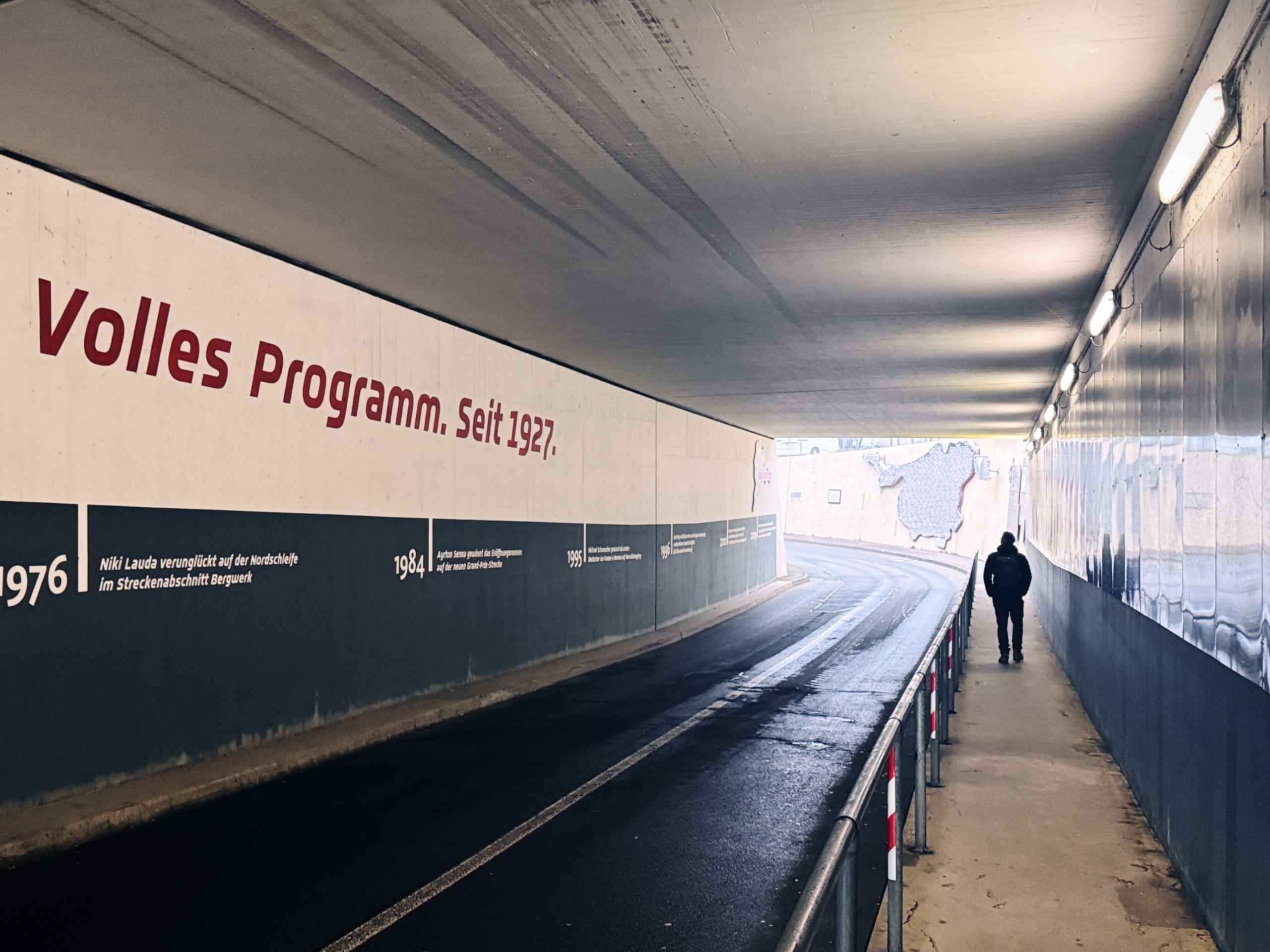 Chris | Ringknipser Handyfotos Nürburgring NLS 9 2025