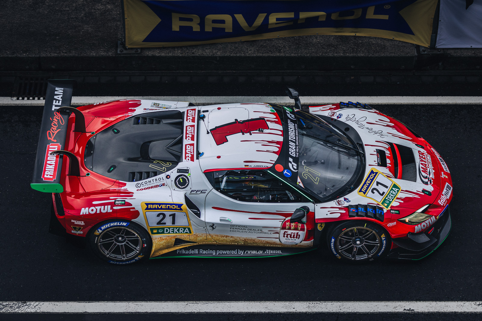 Chris Chris | Ringknipser Nürburgring NLS 9 2025: Frikadelli Racing Ferrari