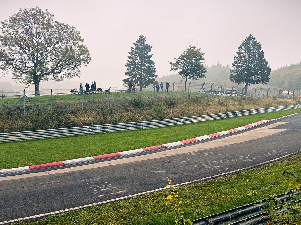 Chris | Ringknipser Handyfotos Nürburgring NLS 10 2025 Chris | Ringknipser Handyfotos Nürburgring NLS 10 2025